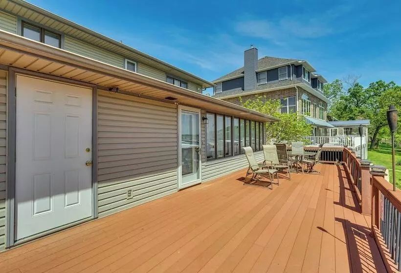 Private Dock & Deck: Waterfront Camdenton Home!