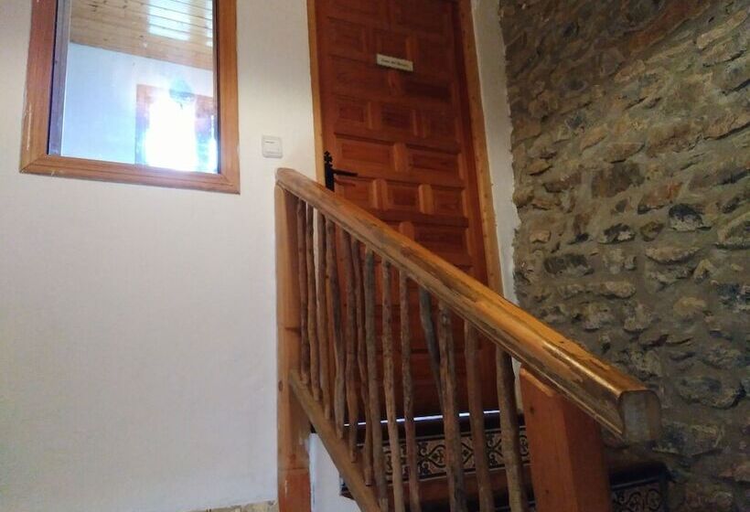 Albergue El Betato Hostel