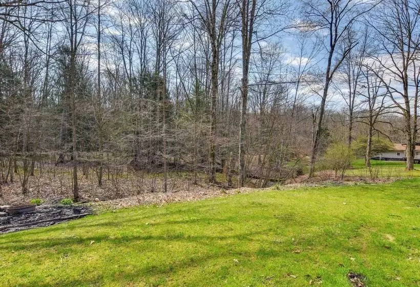 Cozy Dubois Home W/ Deck ~ 8 Mi To Treasure Lake!