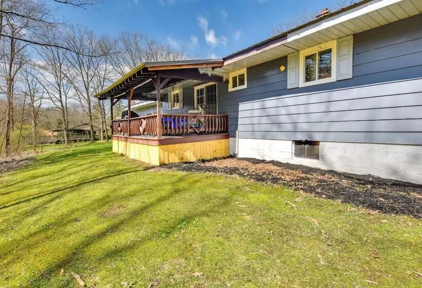 Cozy Dubois Home W/ Deck ~ 8 Mi To Treasure Lake!