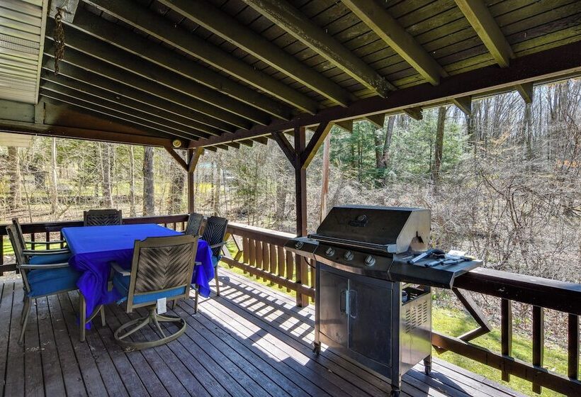 Cozy Dubois Home W/ Deck ~ 8 Mi To Treasure Lake!