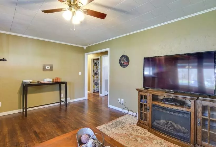 Cozy Dubois Home W/ Deck ~ 8 Mi To Treasure Lake!