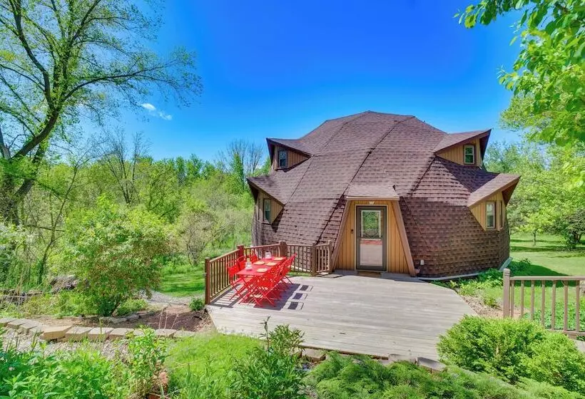 Geodesic Dome House: 18 Acres On Baraboo River!