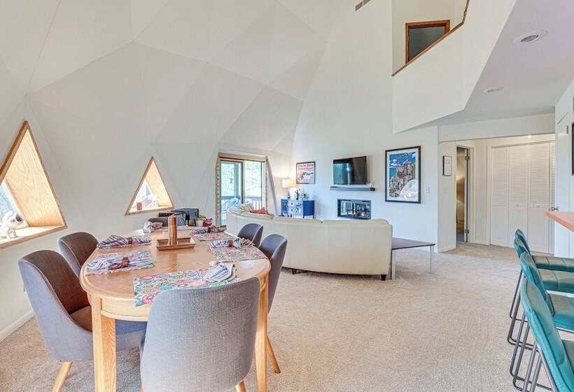 Geodesic Dome House: 18 Acres On Baraboo River!