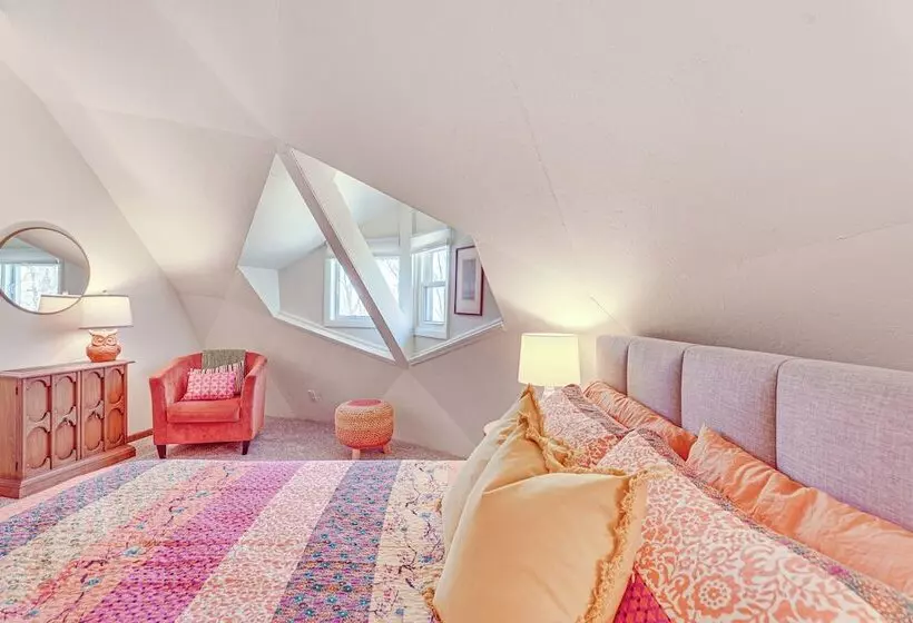 Geodesic Dome House: 18 Acres On Baraboo River!