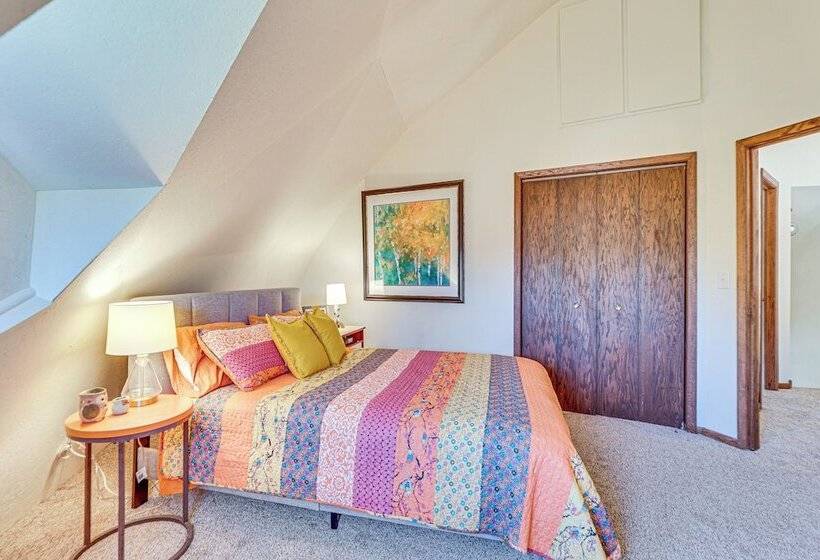 Geodesic Dome House: 18 Acres On Baraboo River!