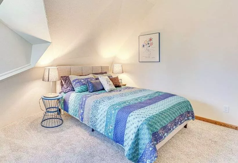 Geodesic Dome House: 18 Acres On Baraboo River!