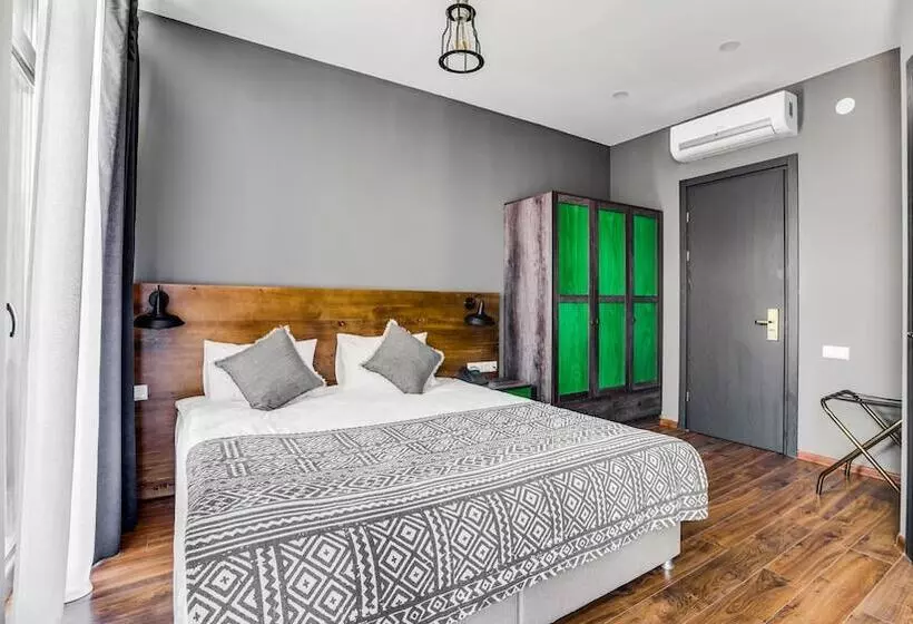 هتل Gino Wellness Mtskheta