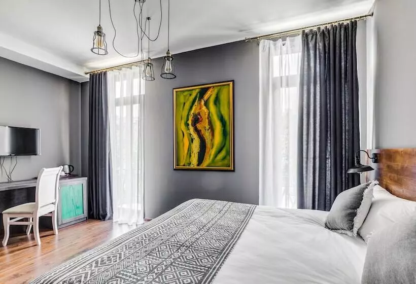 هتل Gino Wellness Mtskheta