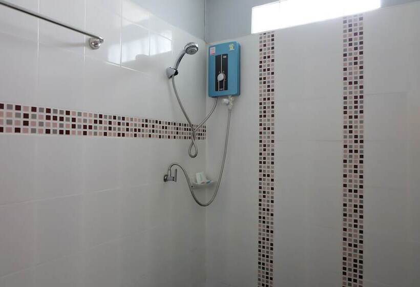 هتل K.s. Place Maechan