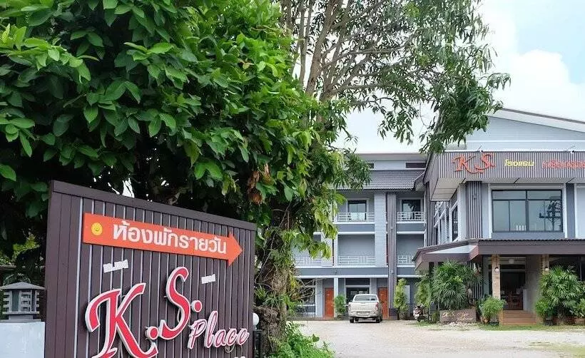 ホテル K.s. Place Maechan