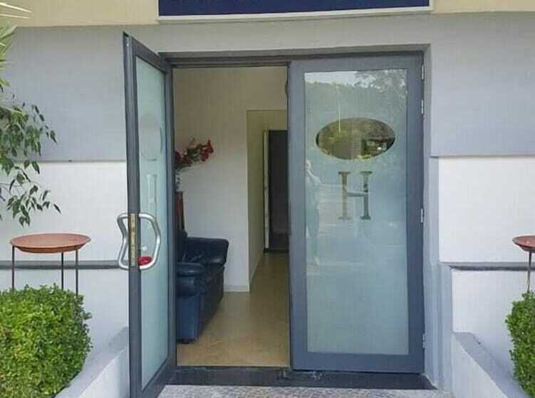 Otel Le Pinède Vistamare