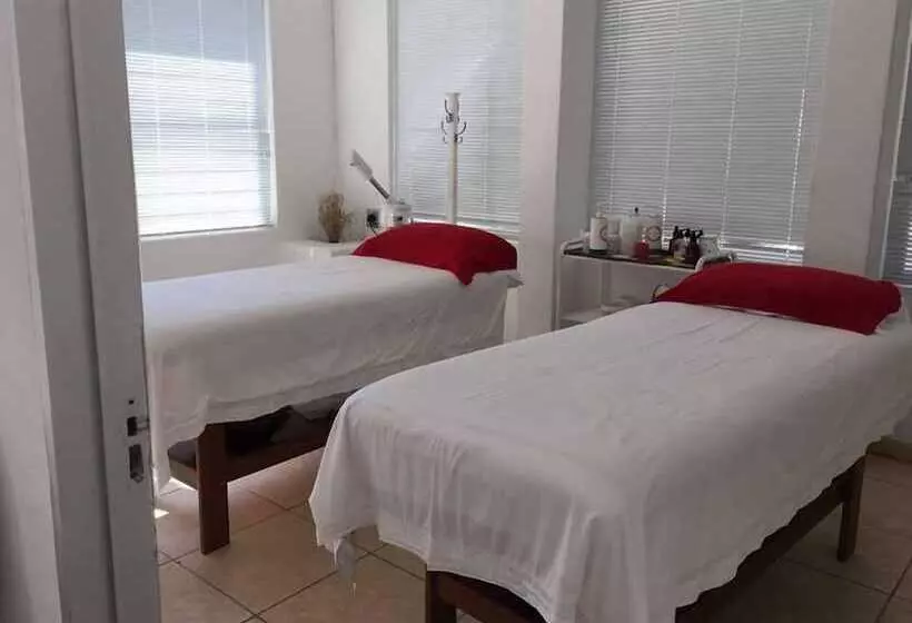 ホテル Mbombela Holiday Resort & Spa