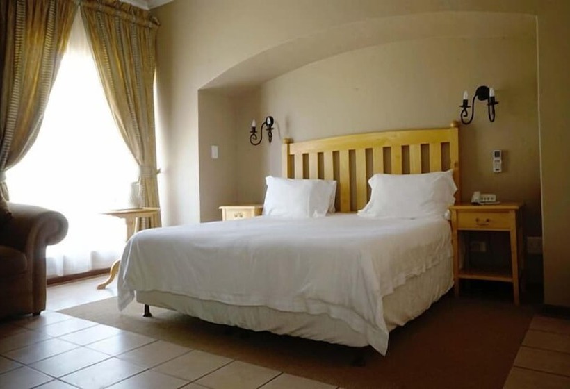 Отель Mbombela Holiday Resort & Spa
