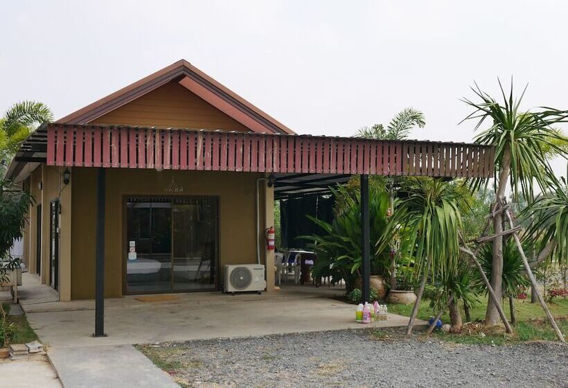 בית מלון כפרי Nuanrudee Resort