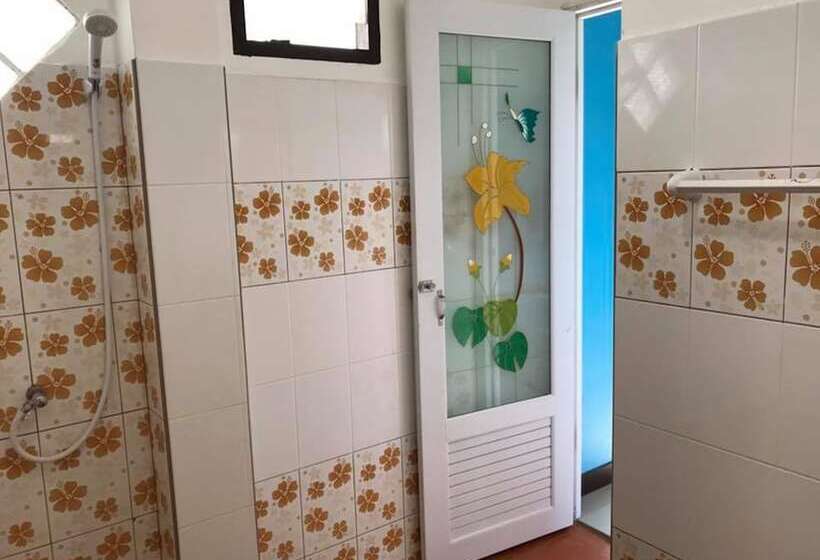 Hotel Red Heart Resort