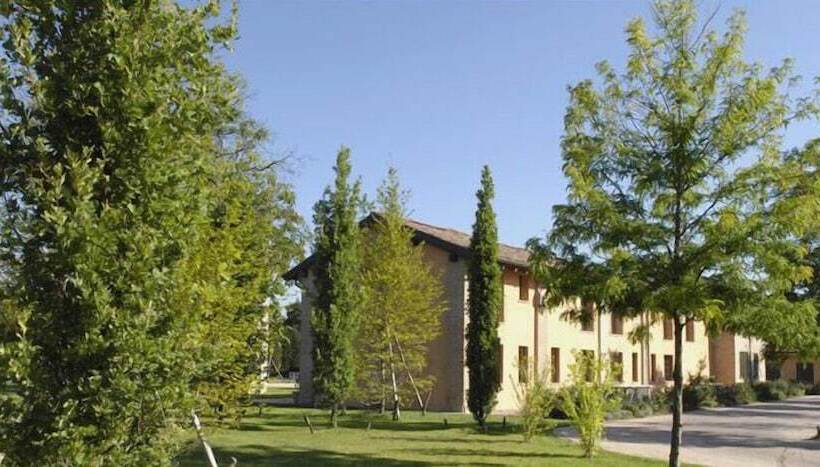 ホテル Relais Cascina Scottina