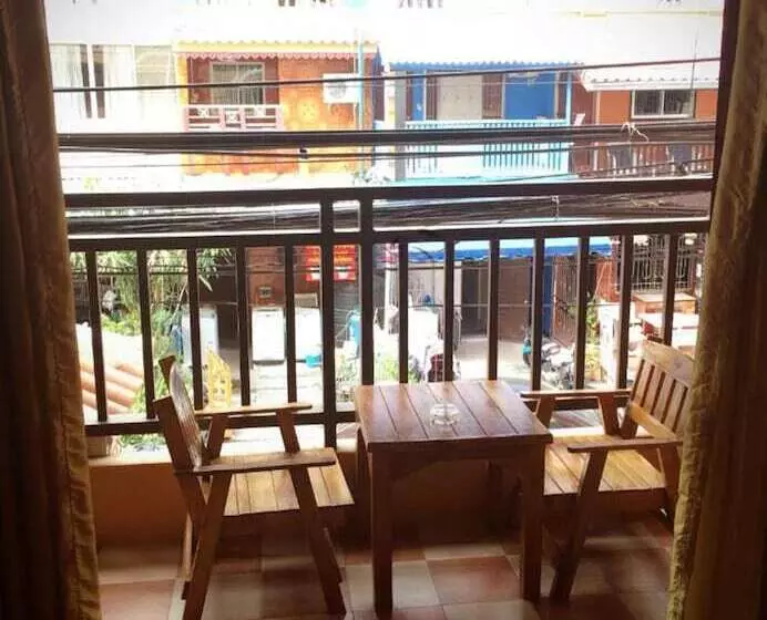 Hotelli Sunshine Coast Inn