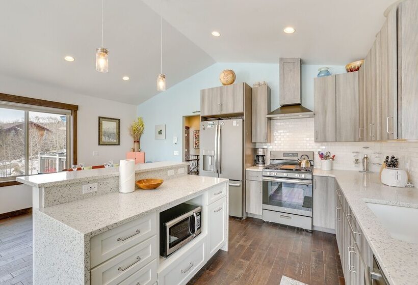 Walk To Slopes: Home W/ Hot Tub In Keystone