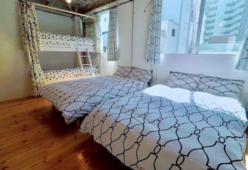 ペンション Osaka Guesthouse Relastay