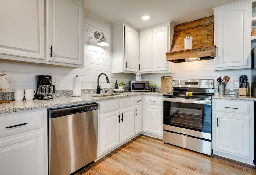 Sunset Paradise On Weiss Lake W/ Private Dock!