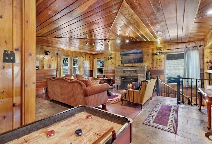 Top Notch Lodge #2056