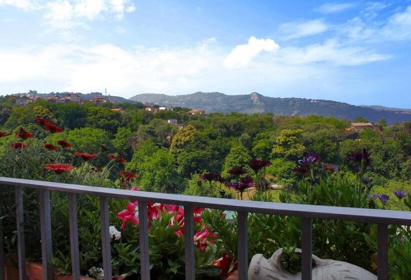 تختخواب و صبحانه Chez Chantal