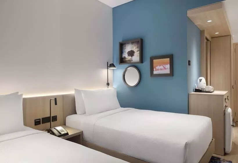 Hotelli Hampton By Hilton Kuwait Salmiya