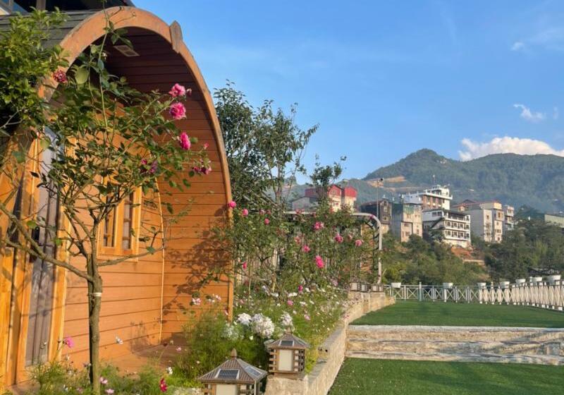 هتل Jk Sapa Homestay & Swimming Pool