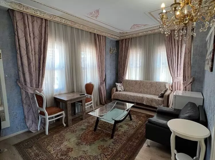 Mihri Hatun Suit Otel