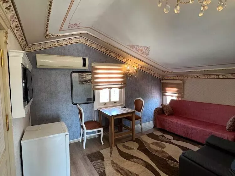 Mihri Hatun Suit Otel