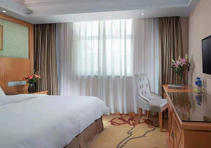 Vienna International Hotel Lijiang Yuxue Avenue