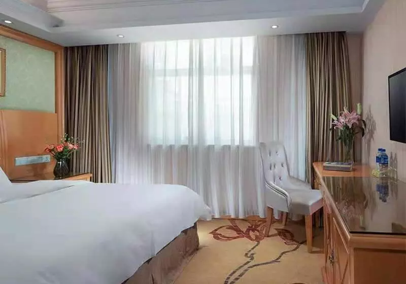 Vienna International Hotel Lijiang Yuxue Avenue