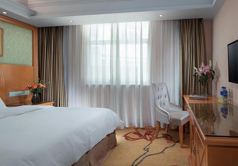 Vienna International Hotel Lijiang Yuxue Avenue