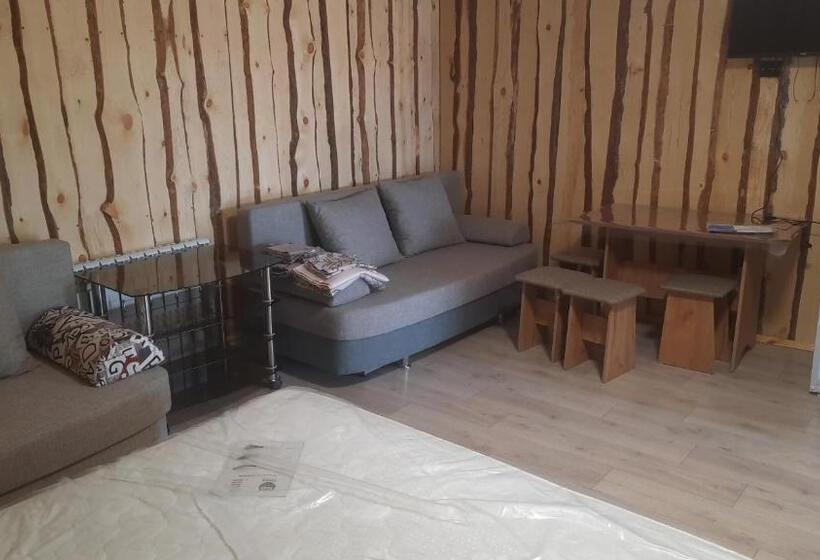 پانسیون Lakeside Burabay