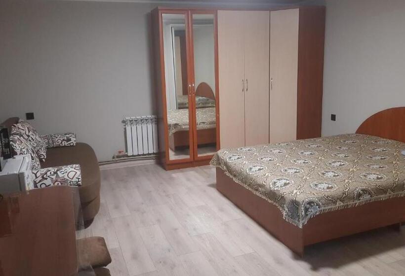 پانسیون Lakeside Burabay