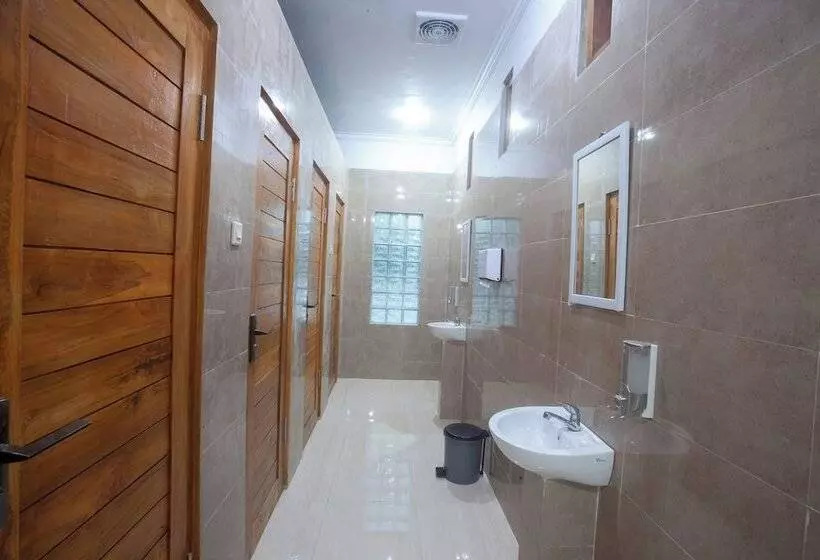 Lucky Hostel