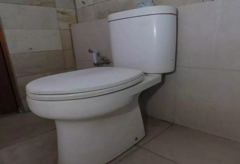 Hotelli Oyo 94010 Victoria Square