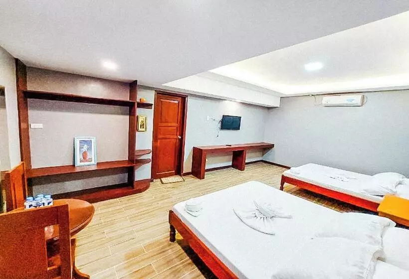 Retkeilymaja Mbg Travellers Inn Powered By Cocotel