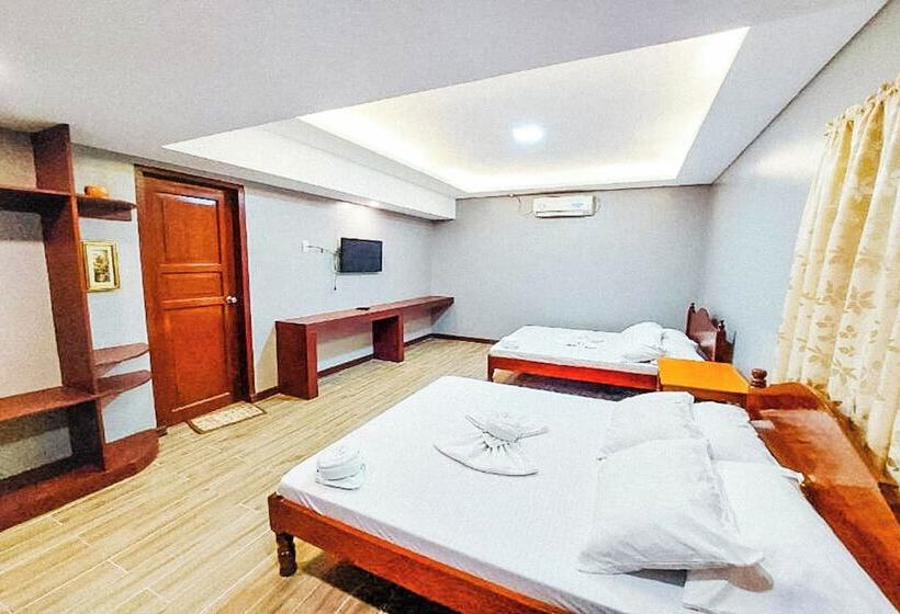 Retkeilymaja Mbg Travellers Inn Powered By Cocotel