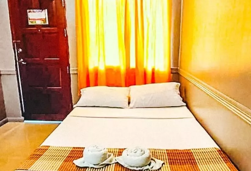 Retkeilymaja Mbg Travellers Inn Powered By Cocotel