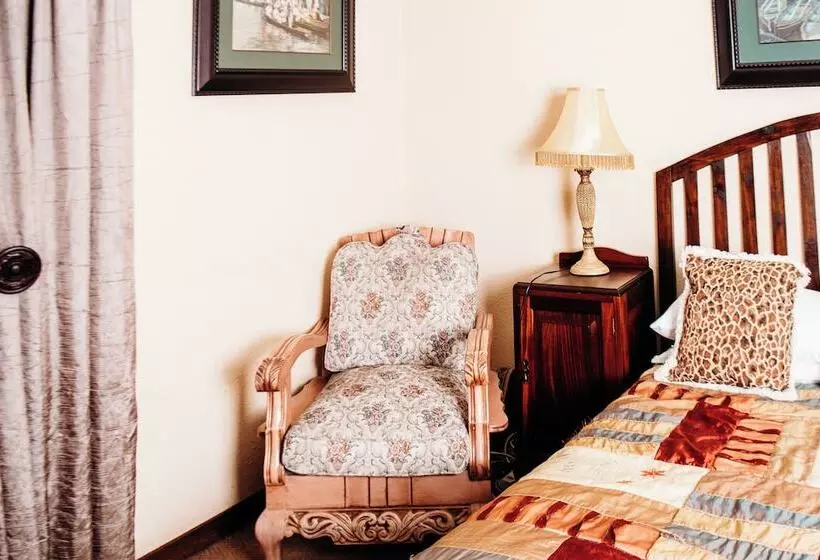 Majatalo Grace View Guest House