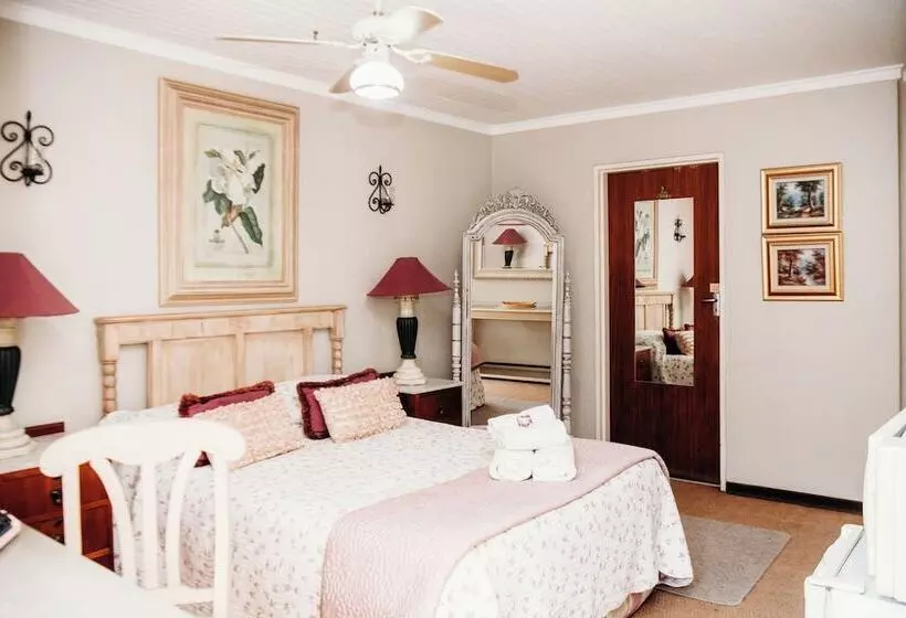 Majatalo Grace View Guest House