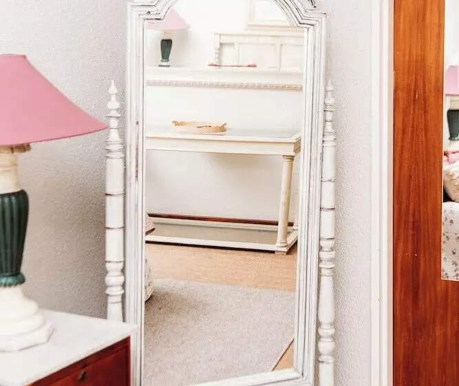 Majatalo Grace View Guest House