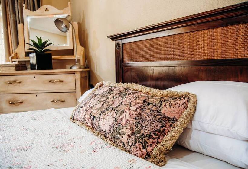 Пансион Grace View Guest House