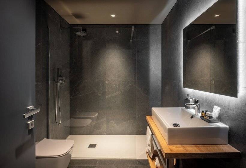 Pension (Hôtel basse catégorie) Levelup