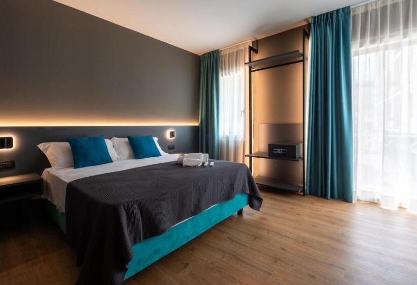 Pension (Hôtel basse catégorie) Levelup