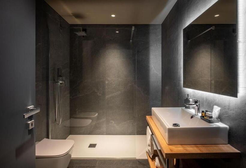 Pension (Hôtel basse catégorie) Levelup