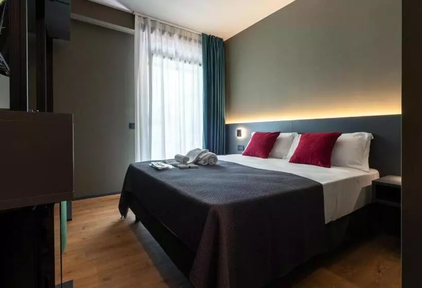 پانسیون Levelup