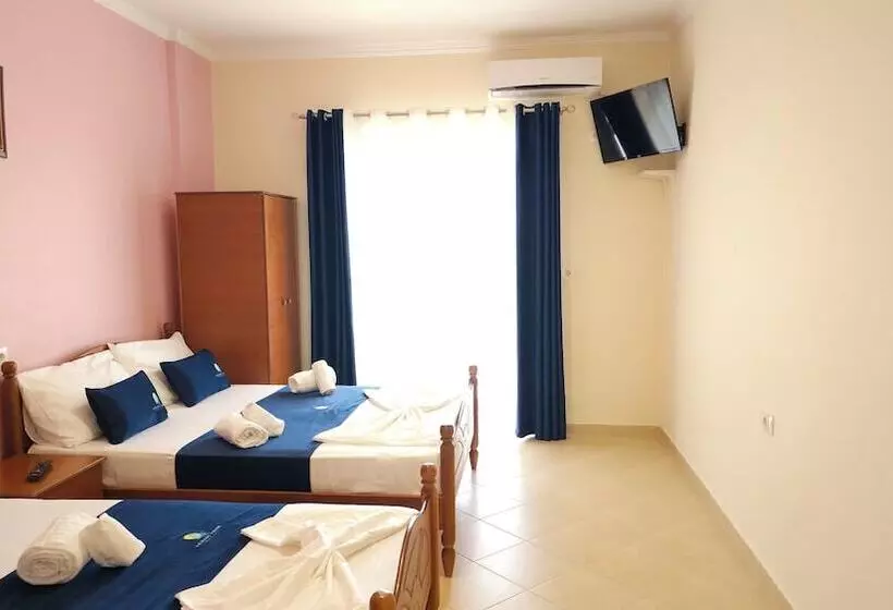 Hotelli Friends House   Borsh